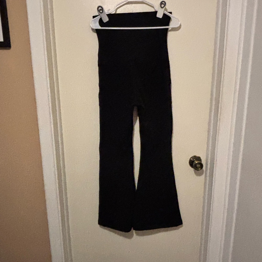 Aerie Women’s The Hugger Foldover Flare High Rise Black Leggings short inseam